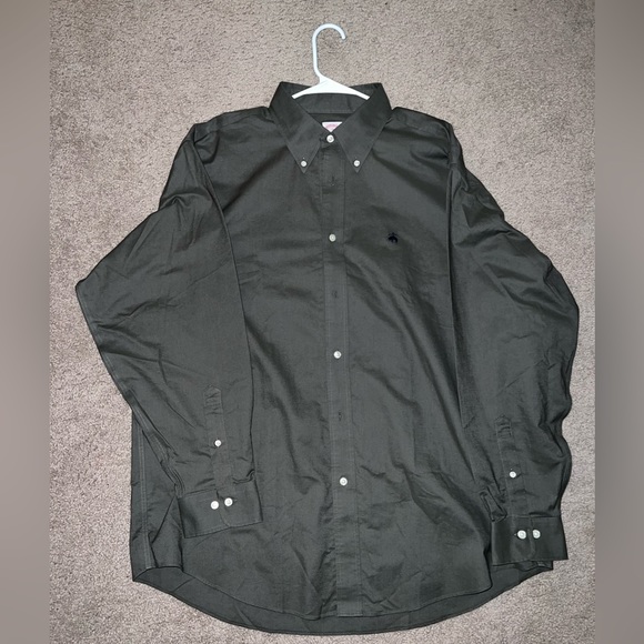 3 Brooks Brothers Button Down Shirts - Picture 3 of 3